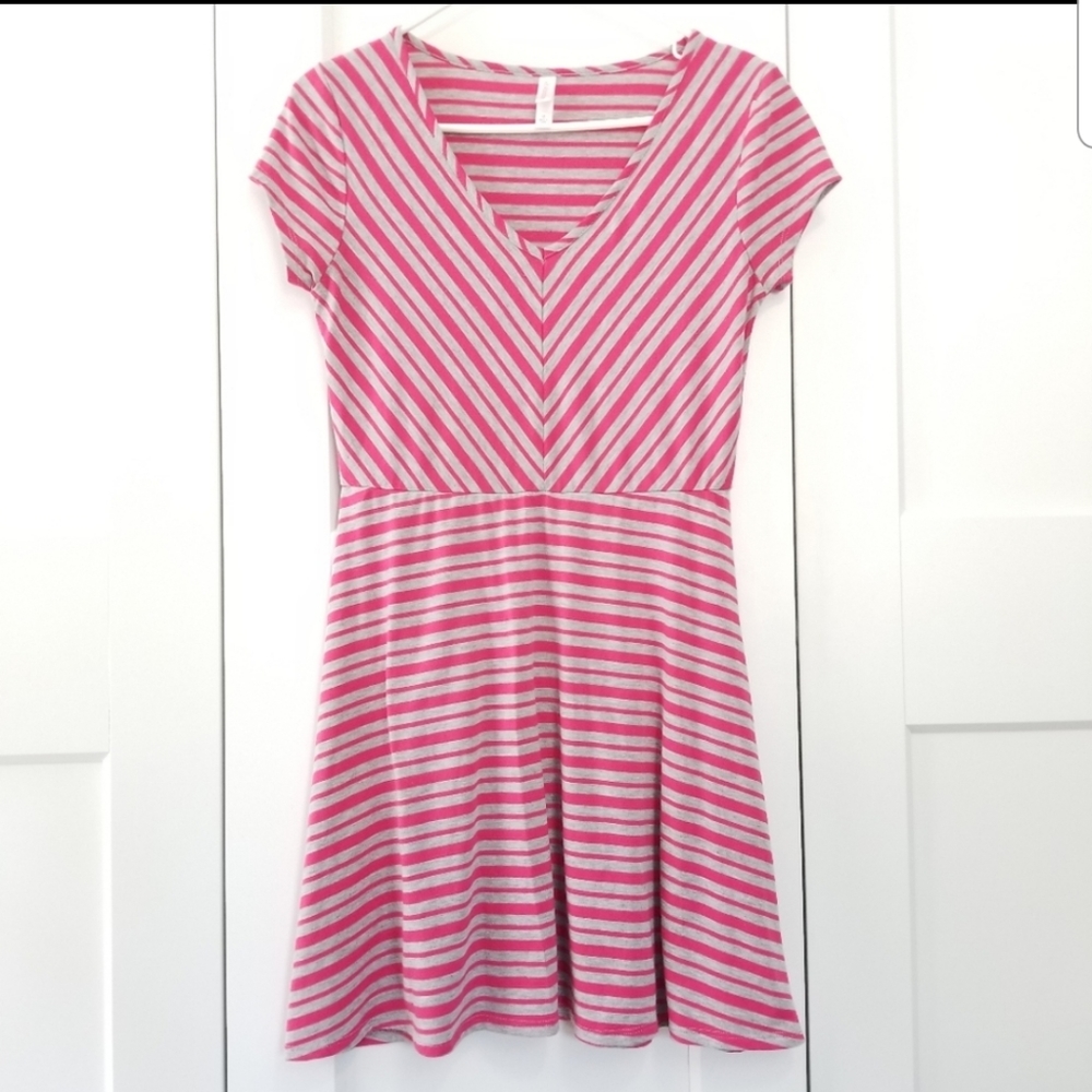 Xhilaration pink and grey stripe dress